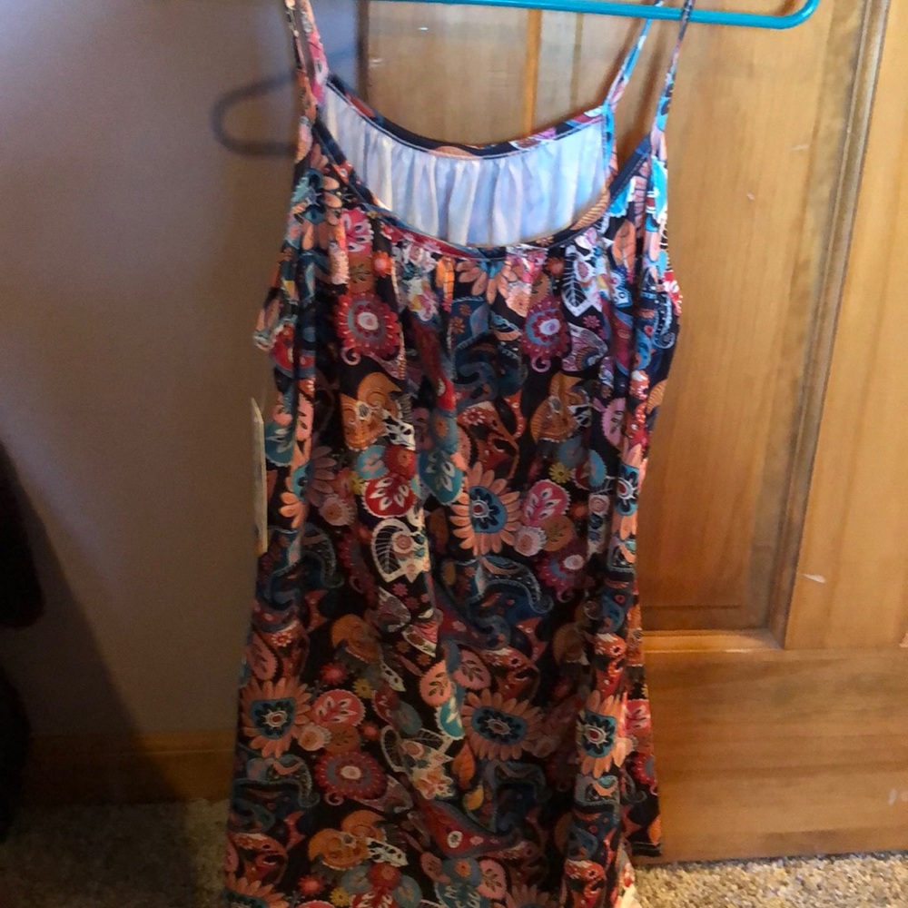 BNWT tunic top